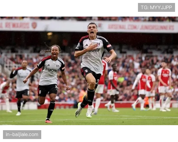 英超中游球队竞争激烈 富勒姆水晶宫本轮均取得胜利